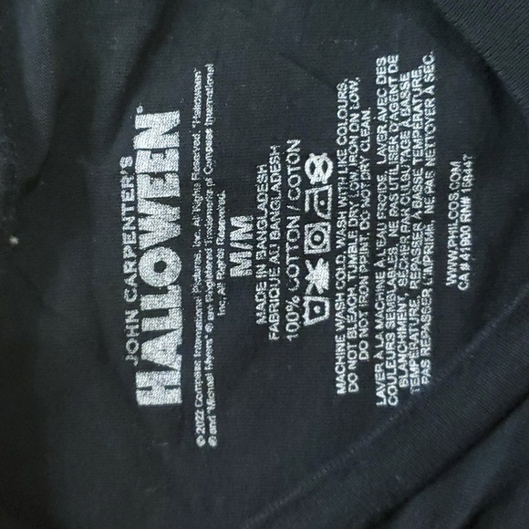 John Carpenters Halloween T-shirt - Picture 3 of 5